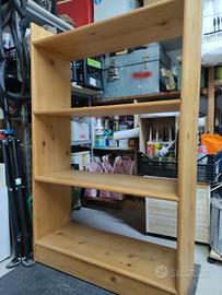 Scaffalatura legno massello