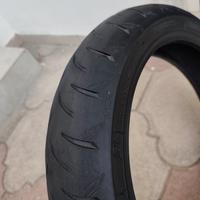 gomme moto Scooterone Tmax Bridgestone battlax SC2