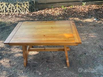 Tavolo in legno