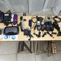 materiale telefonia, modem, trasformatori ecc..