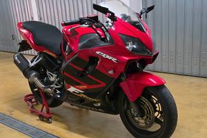 Honda CBR 600 - F sport