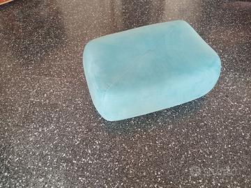Pouf grande in alcantara colore blue-acqua