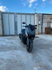 Yamaha X-Max 125 - 2022