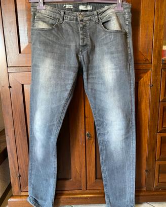 Jeans piazza italia