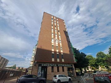 2 LOCALI A TORINO