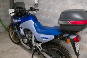 transalp 600 V anno 1991 iscritto FMI 