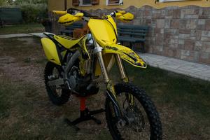 SUZUKI RMZ 250