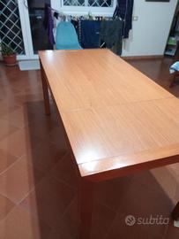 Tavolo da soggiorno