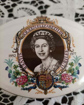 scatola porcellana Palissy 