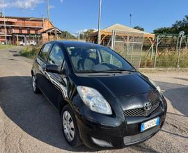 Toyota Yaris 1.0 5 porte Sol NEOPATENTATI