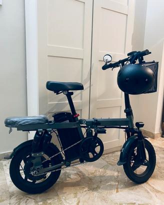 Biciclette elettrica pieghevole, due posti