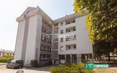 SOLUZIONE BIFAMILIARE IN CONDOMINIO !