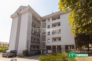 SOLUZIONE BIFAMILIARE IN CONDOMINIO !