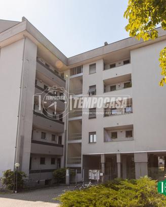 SOLUZIONE BIFAMILIARE IN CONDOMINIO !