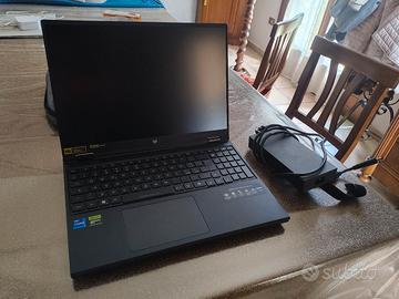 acer Predator Helios Neo 16 PHN16-72-99FK Gaming N