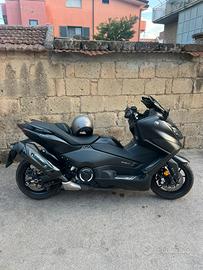 T max 560