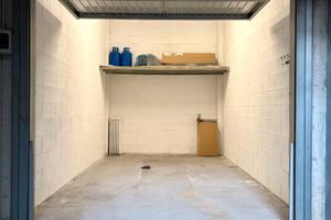 Ampio Box 15mq (H 3,5m) con Soppalco e Contatore