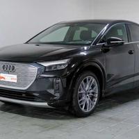 Audi Q4 e-tron SPB 40 Business Advanced