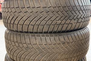 Gomme invernali 225/60r18