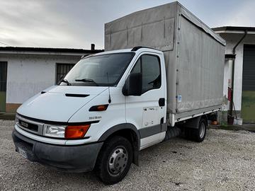 IVECO Daily 35 CENTINATO PORTATA 12 QL