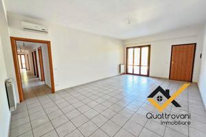 Splendido 5 Vani con Giardino e Garage Mq 17