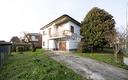 villa-bifamiliare-con-box-zona-lavanderia-e-ampio