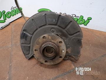 MONTANTE ANTERIORE SINISTRO GOLF 5 2.0 TDI 2004