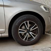 Treno 4 cerchi volvo