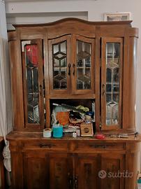 Mobile antico qualche restauro da fare