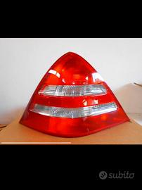 FANALE POSTERIORE SX MERCEDES SLK 200