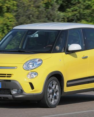 Ricambi usati fiat 500L 500 L trekking #d