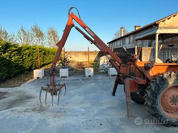 Caricatore idraulico portaro