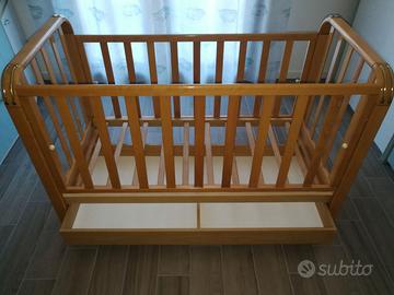 Lettino bimbi in frassino