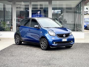 Smart ForFour 1.0 Cabrio 90CV Auto E6 - 2017