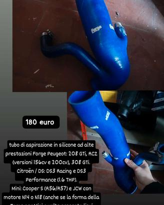 tubo di aspirazione in silicone Forge Motorsport 
