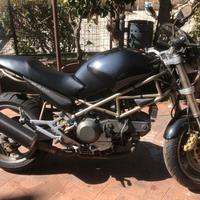 Ducati Monster 900