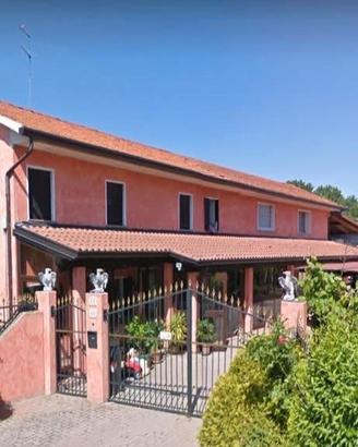 villa a schiera 