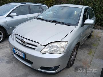 Ricambi usati per Toyota Corolla 1.4 D-4D del 06 1