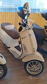 Piaggio Vespa 50 Primavera - 2021