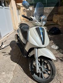 Beverly Piaggio 125