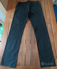 pantaloni neri leggeri 