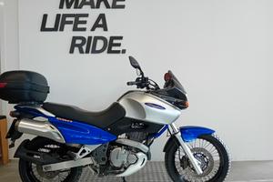 SUZUKI XF FREEWIND 650 - 1998