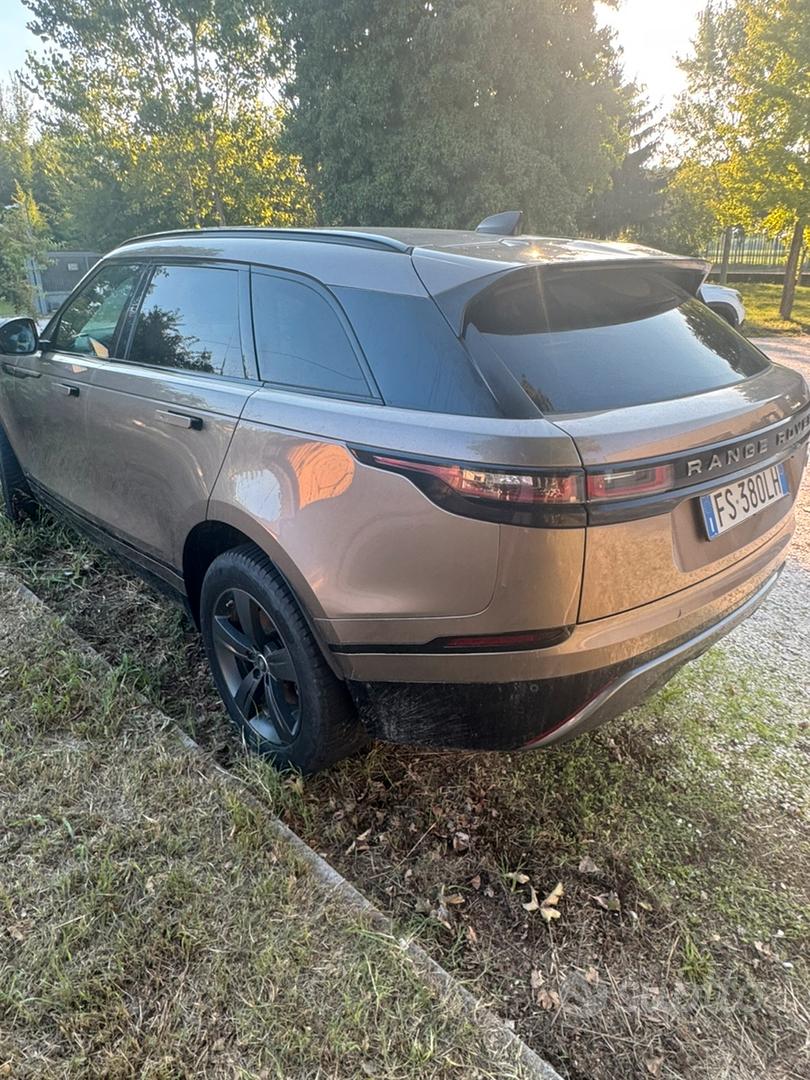 Land Rover Range Rover Velar 2018 photo 2