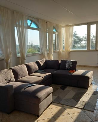 Villa con piscina e parco per eventi