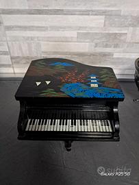 carillon Made in Japan a pianoforte