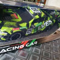 Auto teleconandata nuova