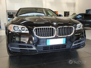 BMW 520 d xDrive Touring Modern SW 4X4 E6 *GARAN