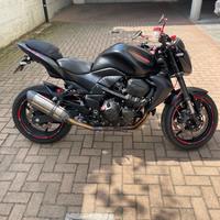 Kawasaki Z750 Black Edition