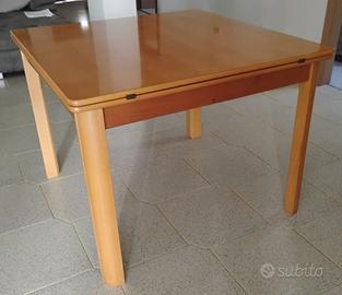 TAVOLO QUADRATO ALLUNGABILE