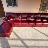 Divano in pelle bordeaux